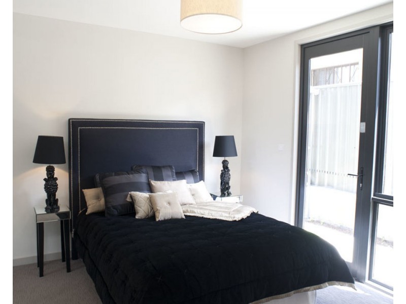 2/260 Brunswick Road, Brunswick VIC 3056