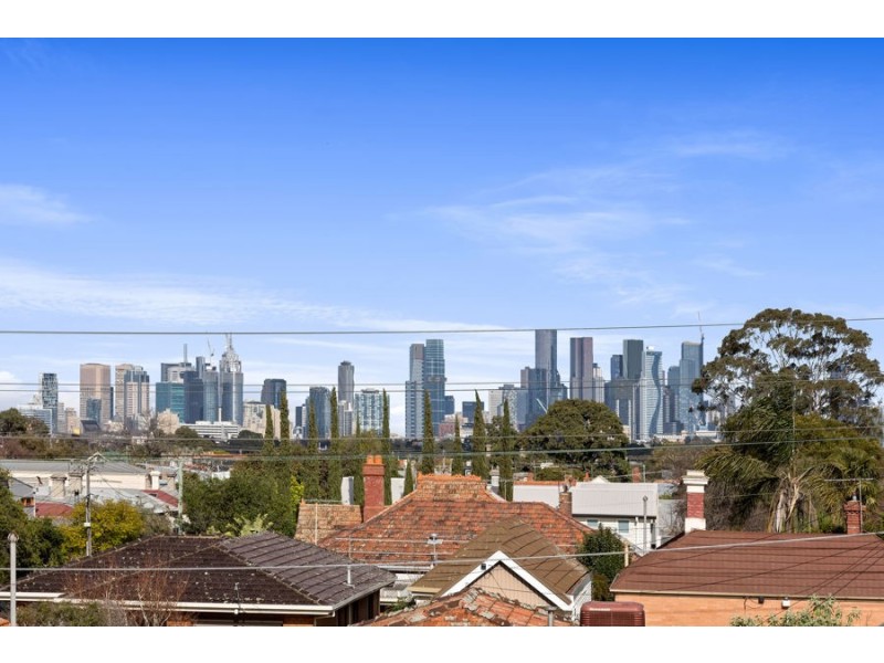 9/9 Austin Terrace, Brunswick VIC 3056