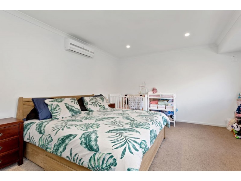 1/6-8 Brentwood Avenue, Pascoe Vale South VIC 3044