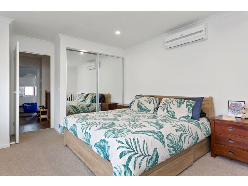 1/6-8 Brentwood Avenue, Pascoe Vale South VIC 3044