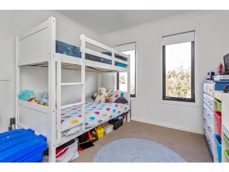 1/6-8 Brentwood Avenue, Pascoe Vale South VIC 3044