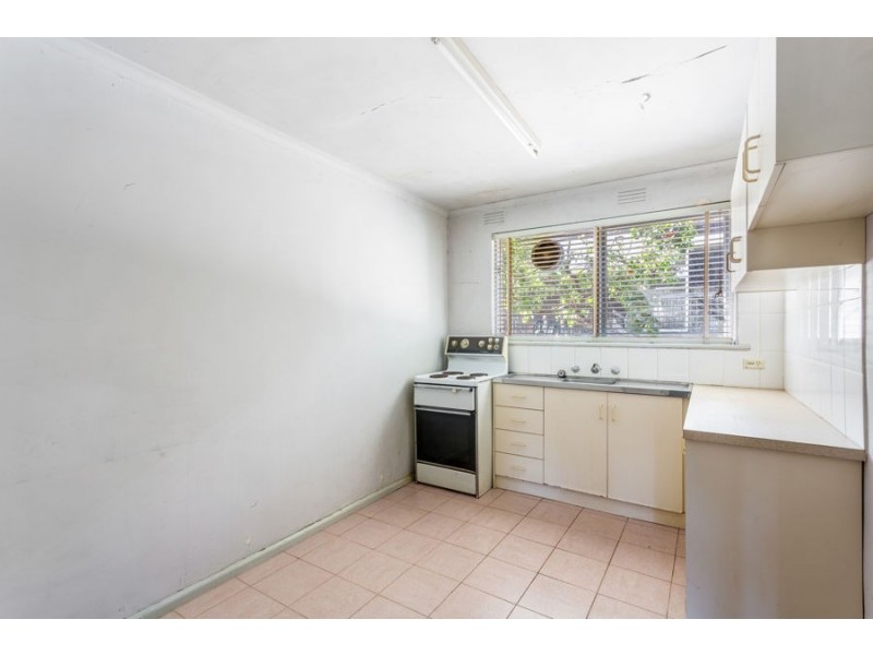2/48 Passfield Street, Brunswick West VIC 3055