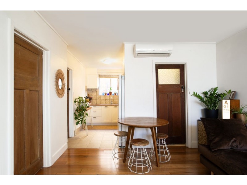 2/113 Albert Street, Brunswick VIC 3056