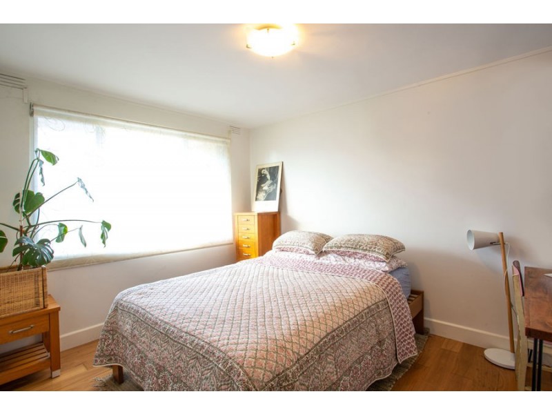 2/113 Albert Street, Brunswick VIC 3056