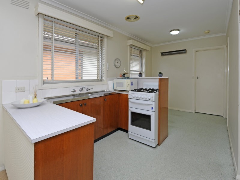 1/3 Raeburn Street, Pascoe Vale VIC 3044
