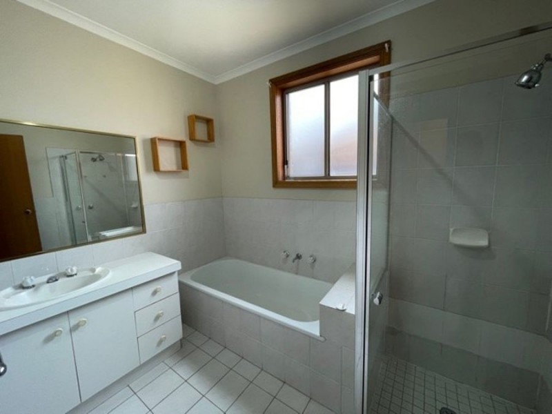 5/64-68 Parkside Avenue, Keilor East VIC 3033