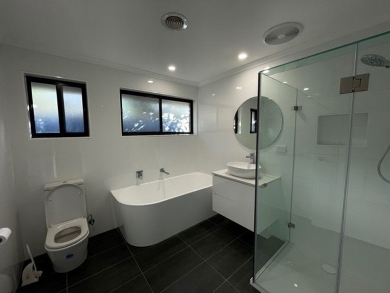 21 Cocoparra Crescent, Taylors Lakes VIC 3038