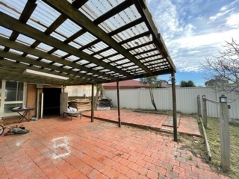 7 Lyre Court, Gladstone Park VIC 3043