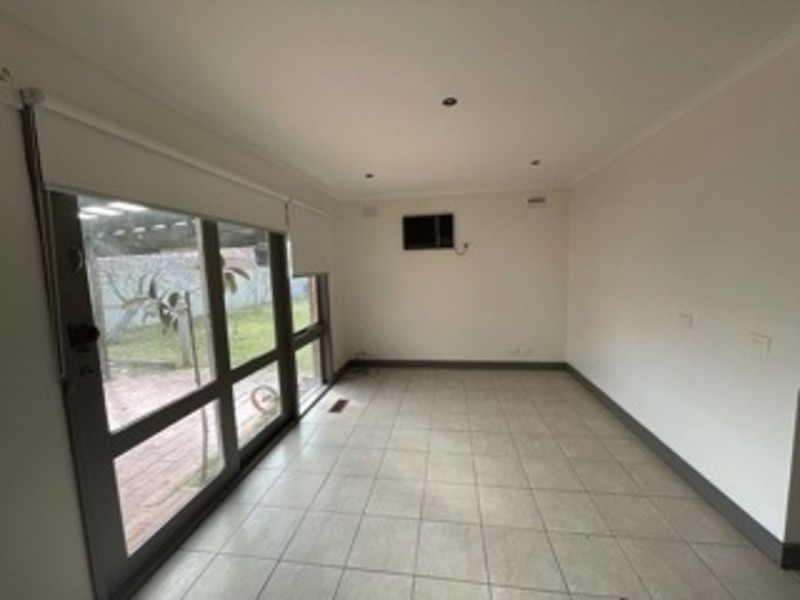 7 Lyre Court, Gladstone Park VIC 3043