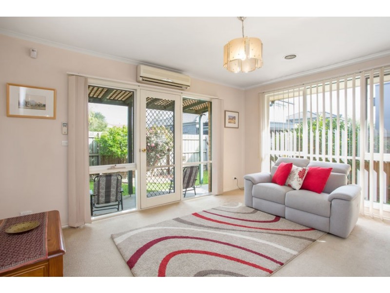 4/30 Bolingbroke Street, Pascoe Vale VIC 3044