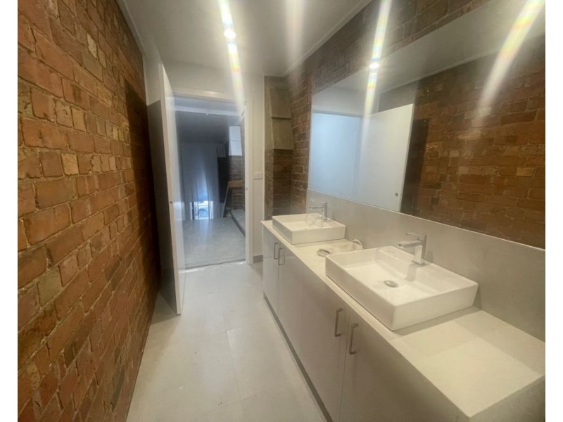 527 Sydney Road, Brunswick VIC 3056