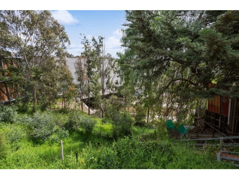 2 Jewell Cres, Brunswick West VIC 3055