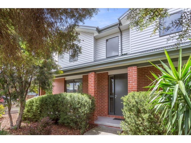 64 Everett Street, Brunswick West VIC 3055
