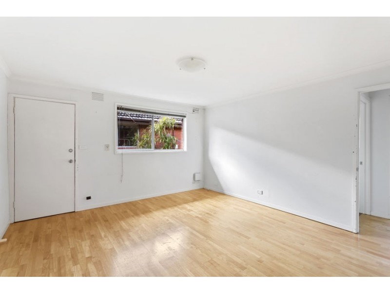 2/20 Talbot Street, Brunswick VIC 3056