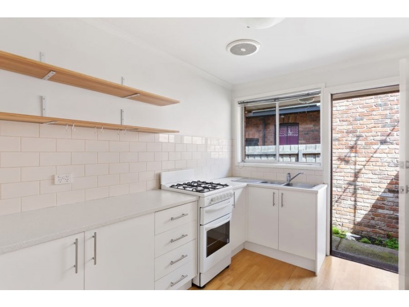 2/20 Talbot Street, Brunswick VIC 3056