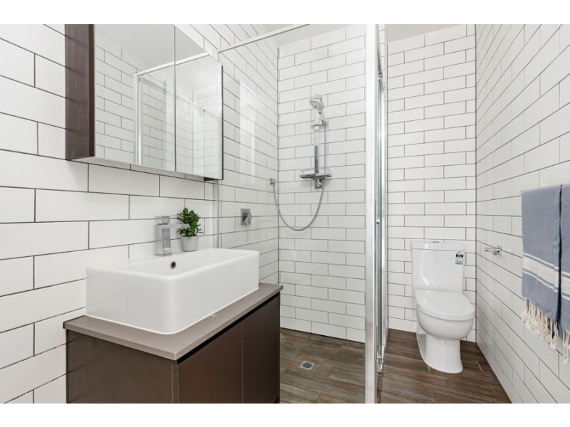 202/100 Nicholson St, Brunswick East VIC 3057