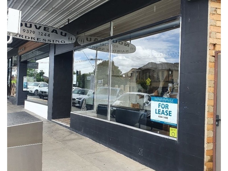 327 Napier Street, Strathmore VIC 3041