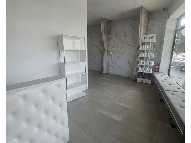 327 Napier Street, Strathmore VIC 3041