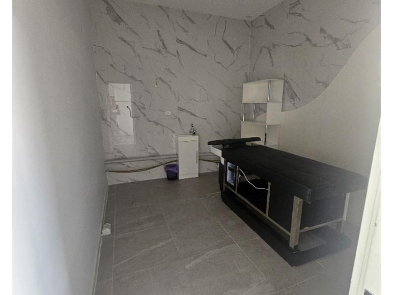 327 Napier Street, Strathmore VIC 3041