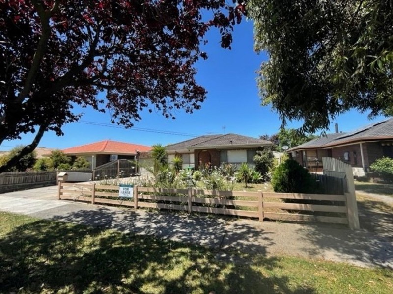 15 Hendersons Road, Epping VIC 3076