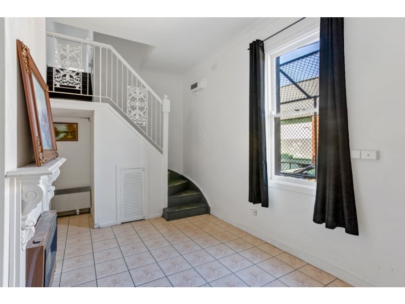 112 Bell Street, Coburg VIC 3058