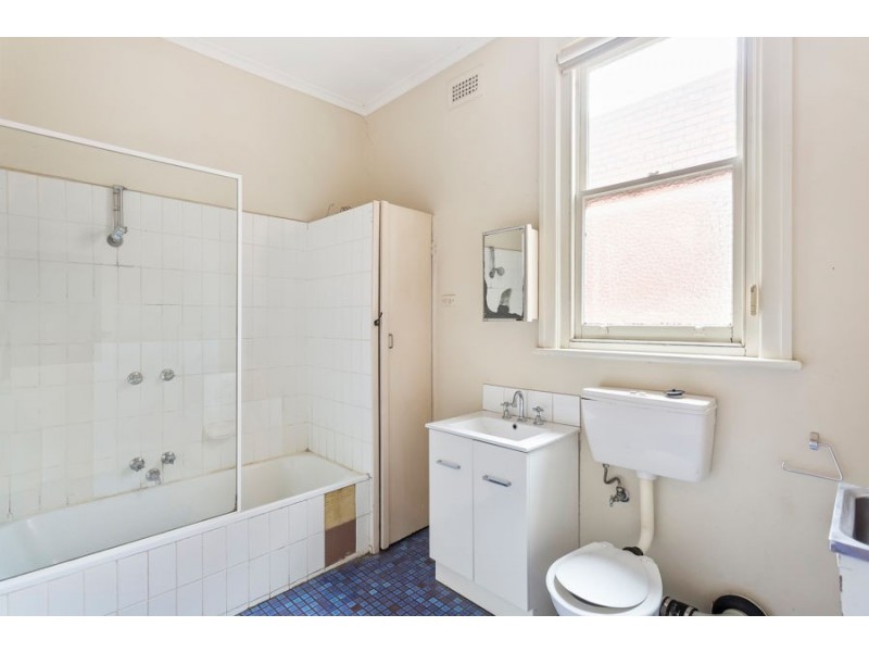 698 Sydney Road, Brunswick VIC 3056