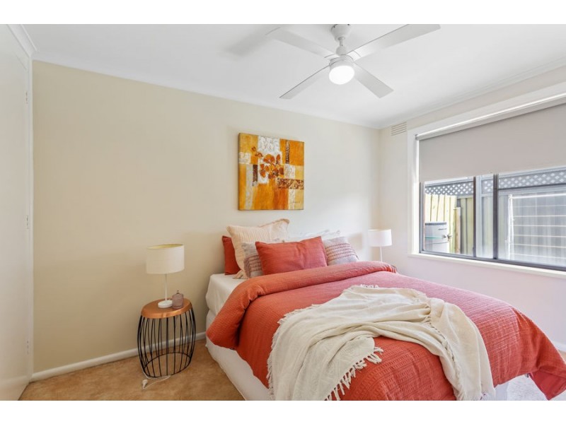 1/27 Grandview Street, Glenroy VIC 3046