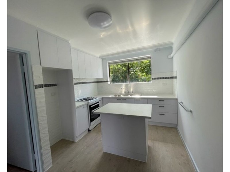 2/5 Jessie Street, Coburg VIC 3058