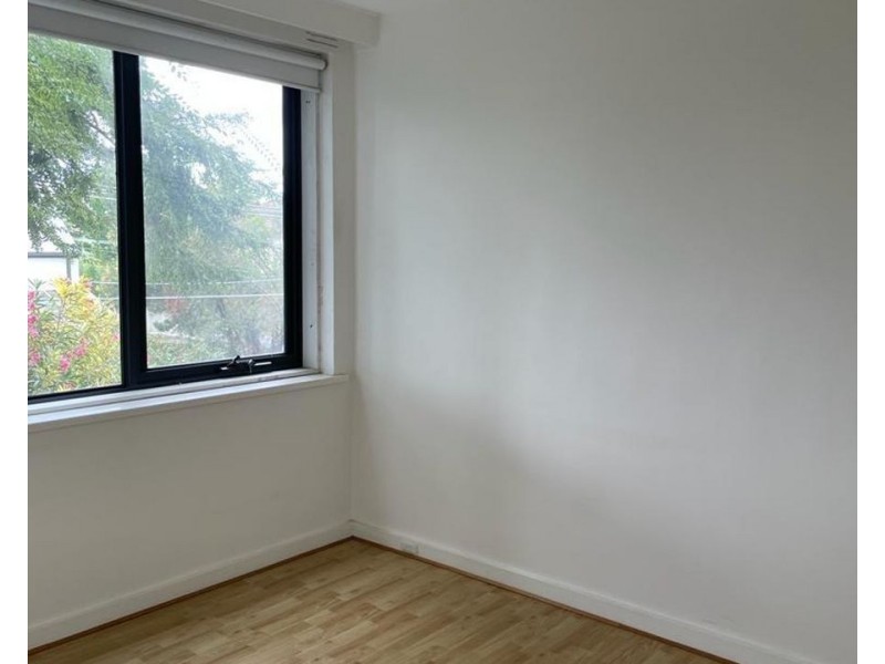 8/5 Gooch Street, Windsor VIC 3181