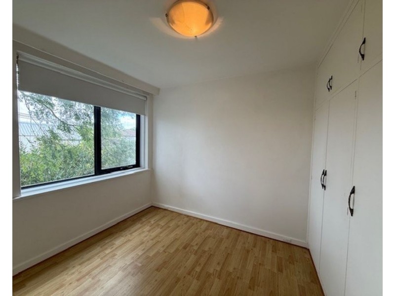 8/5 Gooch Street, Windsor VIC 3181