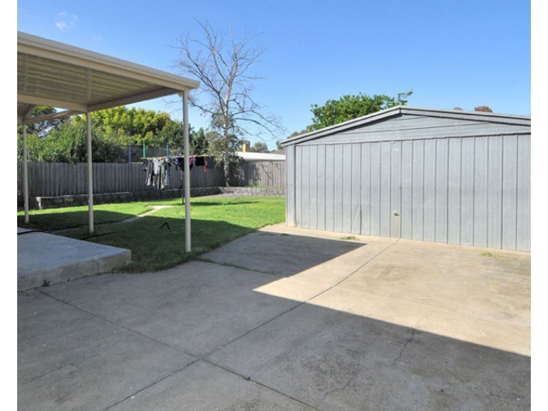 17 Dawson Street, Tullamarine VIC 3043