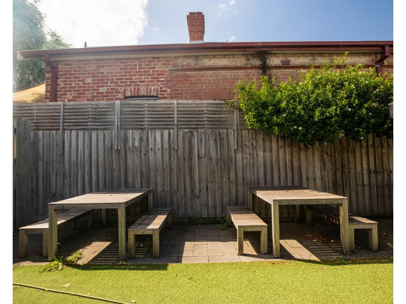 779 High St, Thornbury VIC 3071