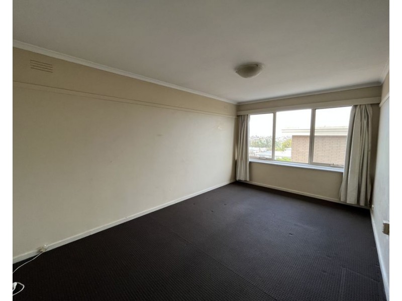 8/12 Allard Street, Brunswick West VIC 3055