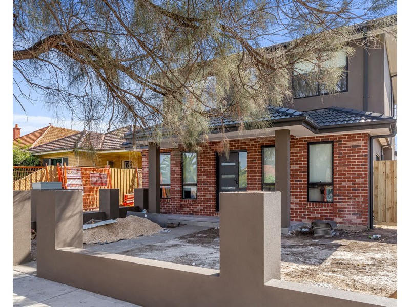 1/15a Darlington Grove, Coburg VIC 3058
