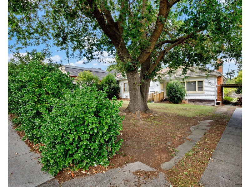 16 Agnew Street, Blackburn South VIC 3130