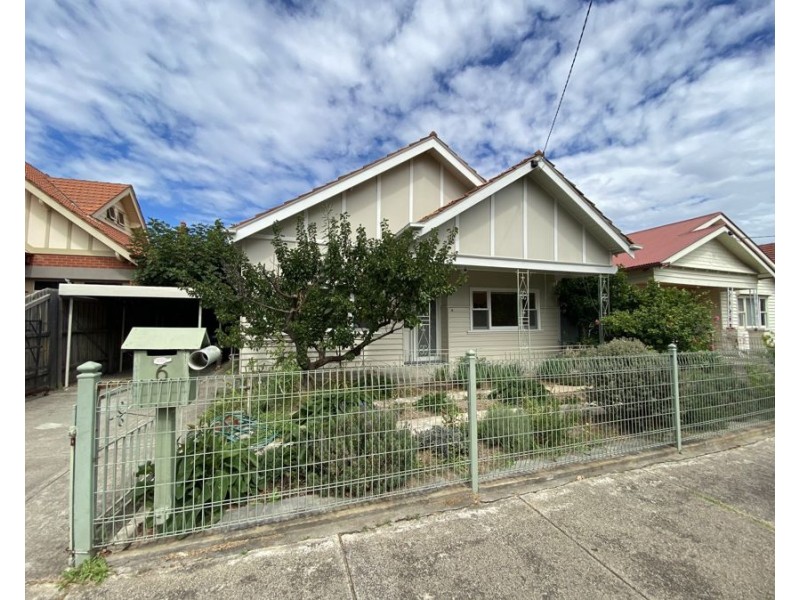 6 Canberra Street, Brunswick VIC 3056