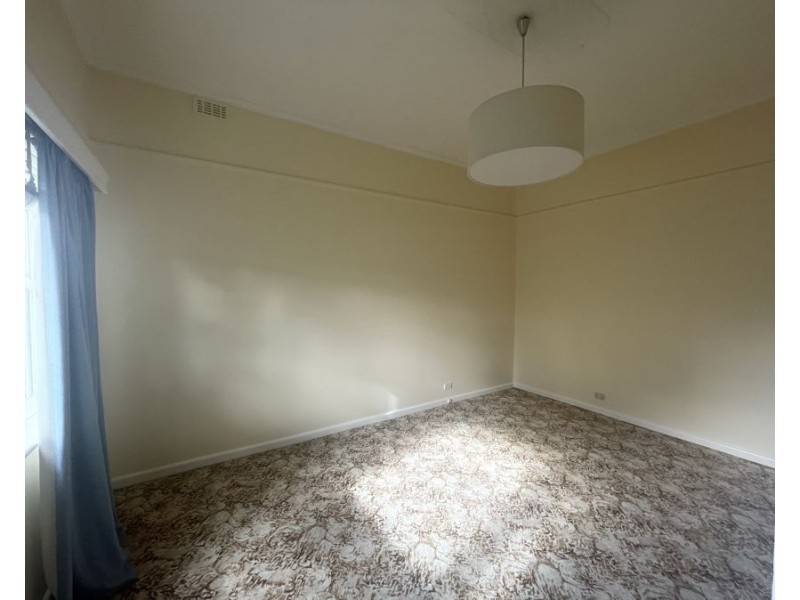 6 Canberra Street, Brunswick VIC 3056