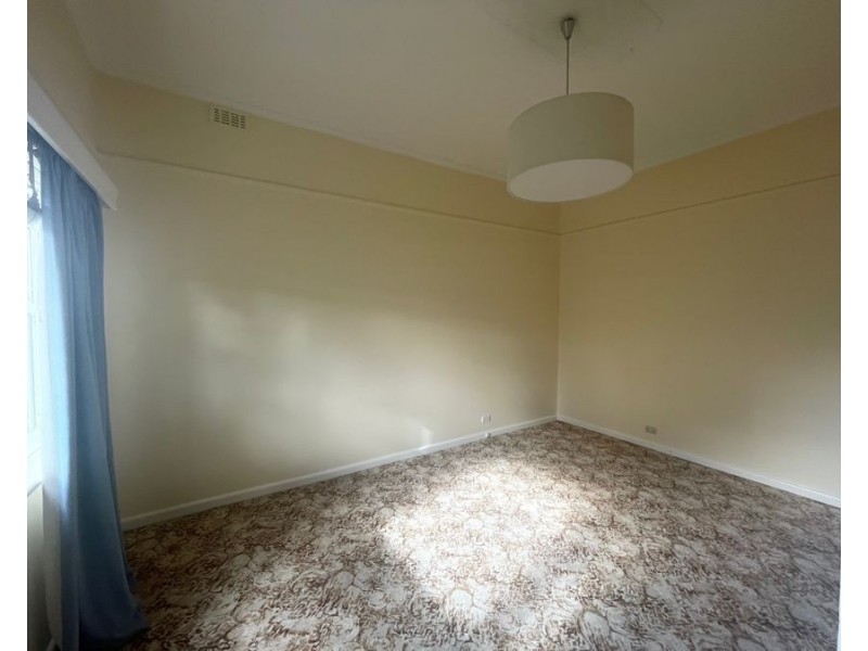 6 Canberra Street, Brunswick VIC 3056