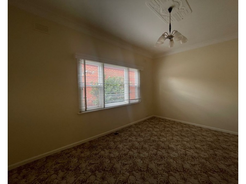 6 Canberra Street, Brunswick VIC 3056