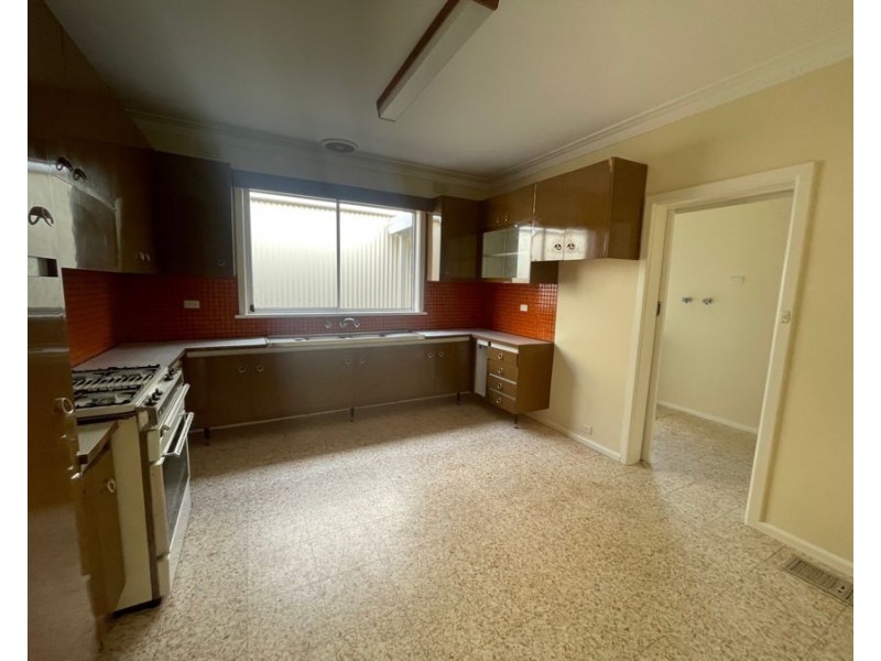 6 Canberra Street, Brunswick VIC 3056