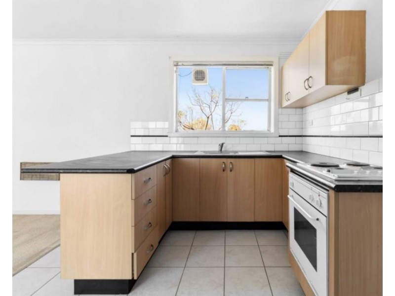 10/389 Barkly Street, Footscray VIC 3011