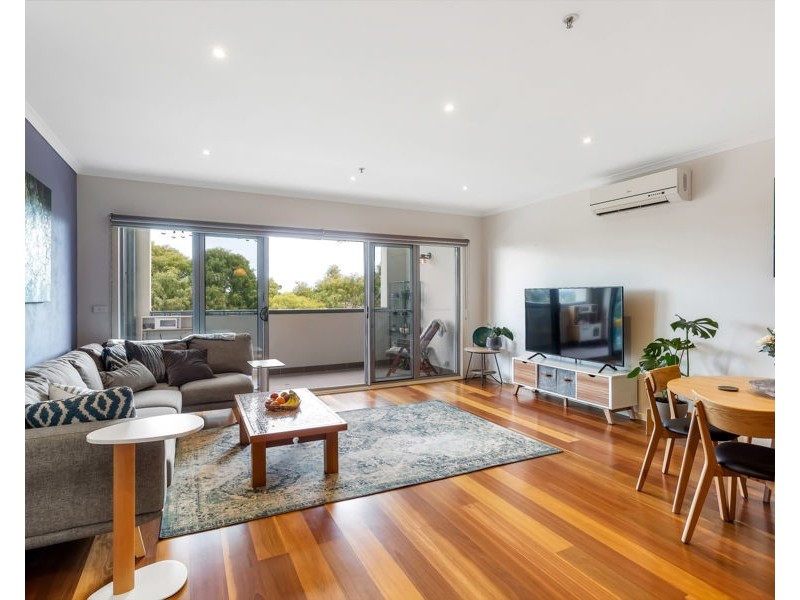 11/208 Waterloo Road, Oak Park VIC 3046