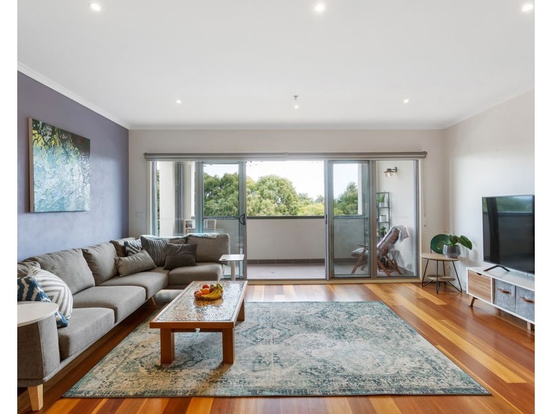 11/208 Waterloo Road, Oak Park VIC 3046