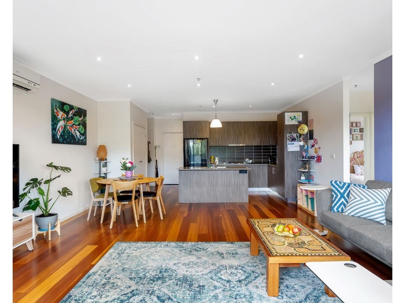 11/208 Waterloo Road, Oak Park VIC 3046