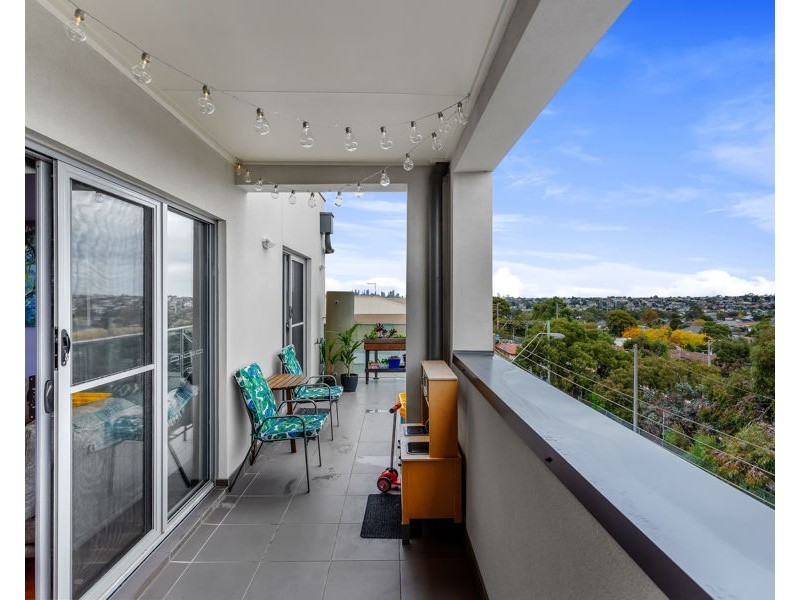 11/208 Waterloo Road, Oak Park VIC 3046