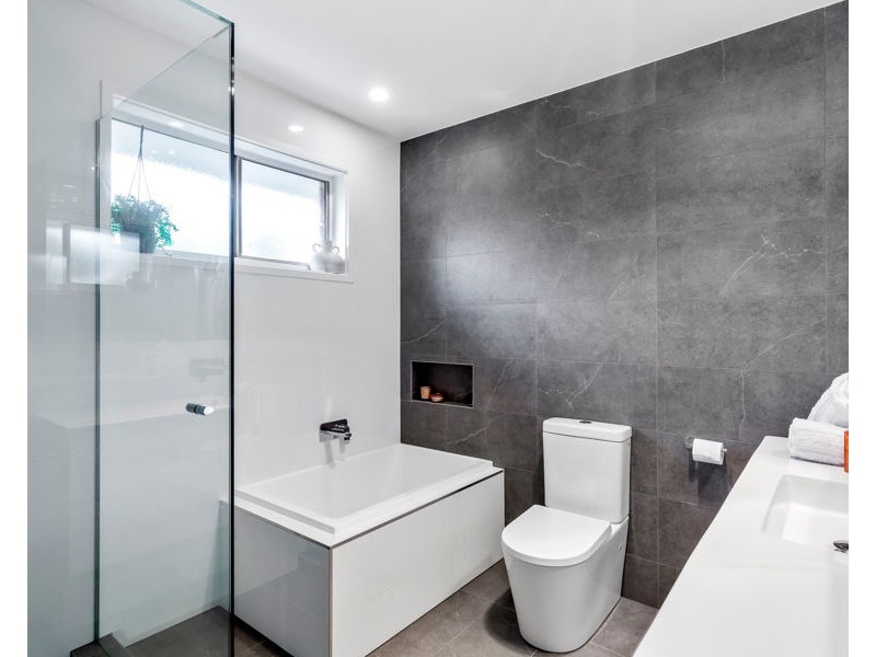 5/14 McLean Street, Brunswick West VIC 3055