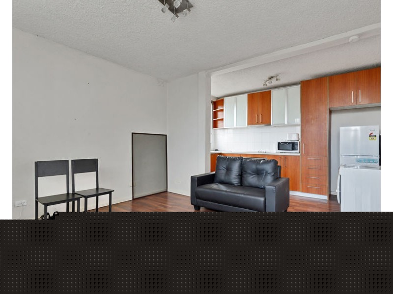 5/9 Austin Terrace, Brunswick VIC 3056