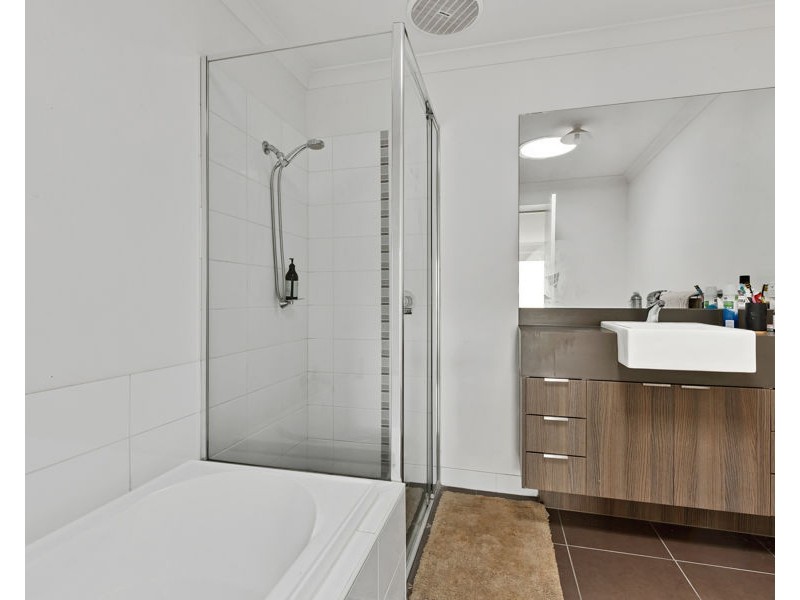 13 Deco Place, Epping VIC 3076