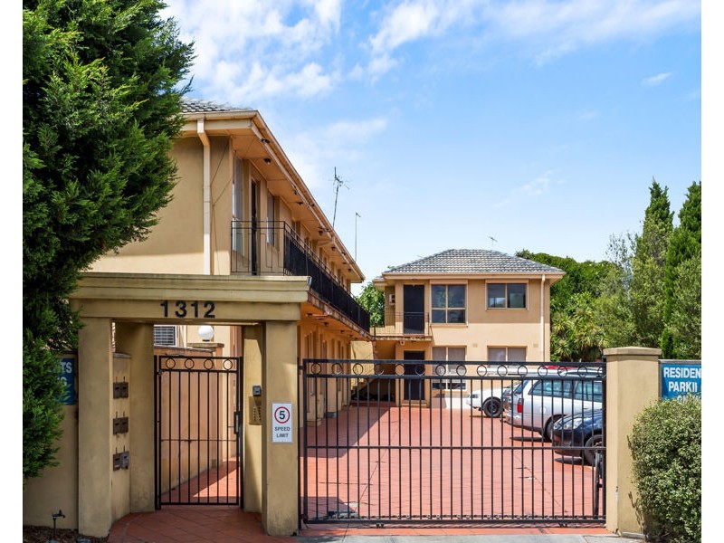 10/1312 Sydney Road, Fawkner VIC 3060