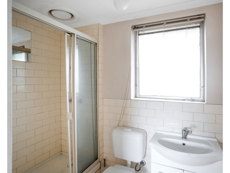 10/1312 Sydney Road, Fawkner VIC 3060